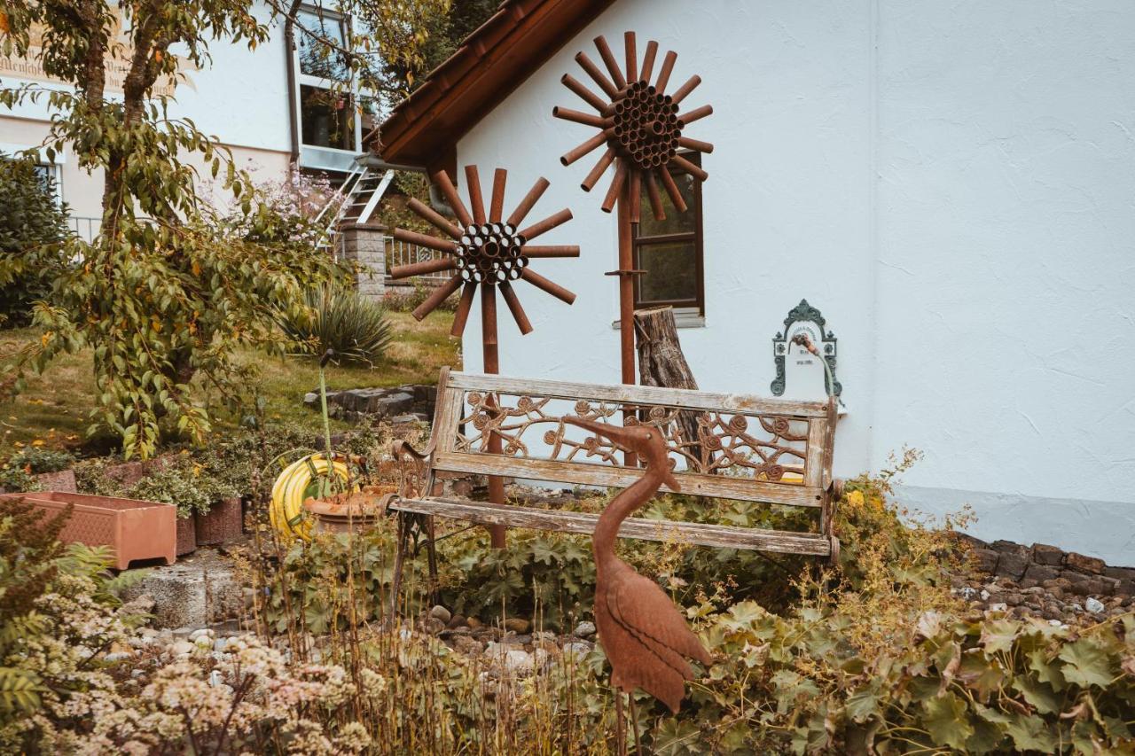 Ferienparadies Am Kammerberg - Ein Ganzes Haus Fuer Sie Alleine!!! Weissenhorn Exterior photo