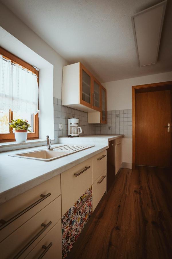 Ferienparadies Am Kammerberg - Ein Ganzes Haus Fuer Sie Alleine!!! Weissenhorn Exterior photo